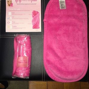 NWT 2 Make-up Erasers